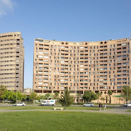 -Malagasunapts-Skygarden Teatinos Pool Playground Eksteriør billede