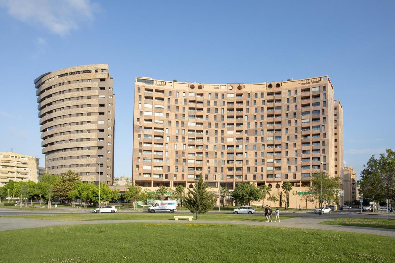 -Malagasunapts-Skygarden Teatinos Pool Playground Eksteriør billede